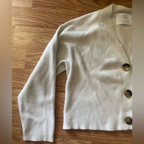 Zara kids size 9 button up cardigan - Picture 2 of 7